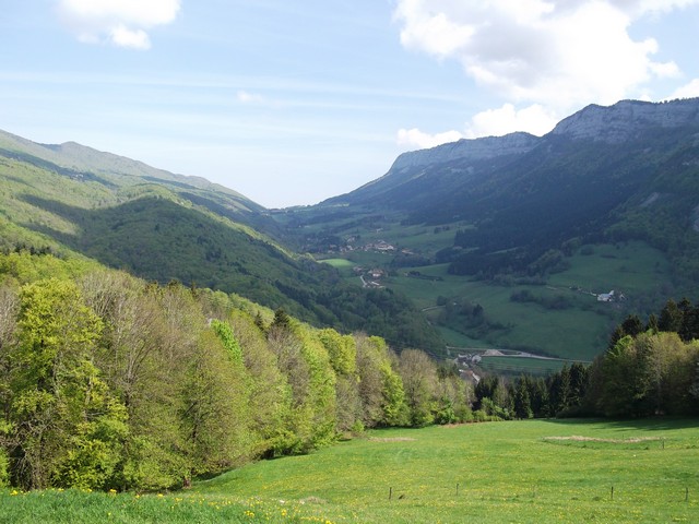 vue vers Rencurel et le col de Romeyère